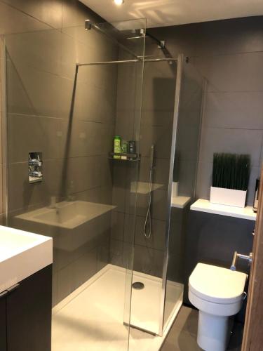 Modern & Stylish 2BD House in Brighton