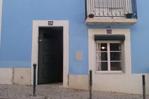 Portuguese Design 1 Bedroom Apartment in the Heart of Lisbon, Lisabon