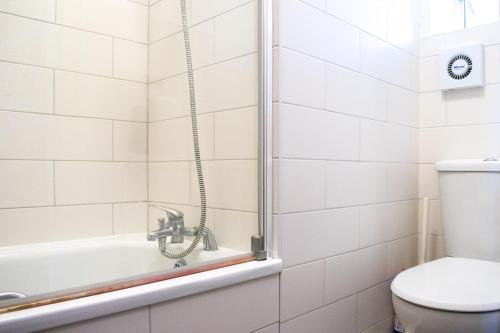 Beautifully Decorated Contemporary 2 Bedroom Flat, Londýn (fotografie 5)