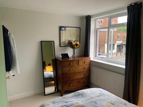 Lovely 2 Bedroom Flat near Whitechapel Station, Londýn (fotografie 7)