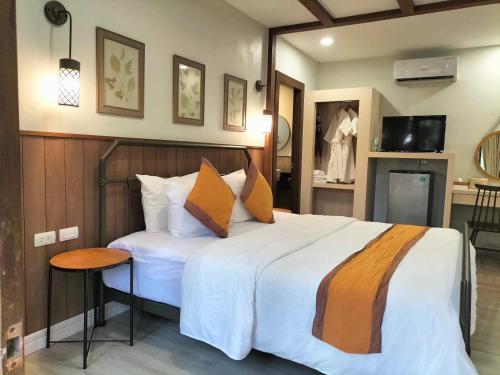 Wanathara Resort