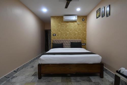 Hotel silver star, Bhubaneshwar