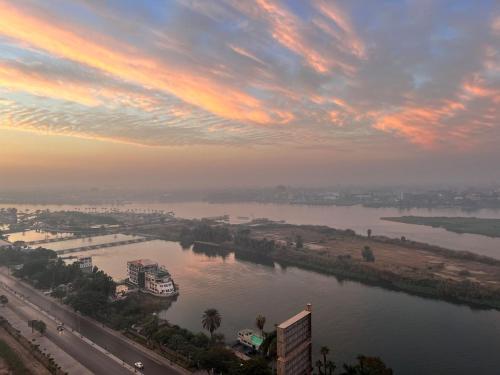 Nile view luxury apartment, Cairo