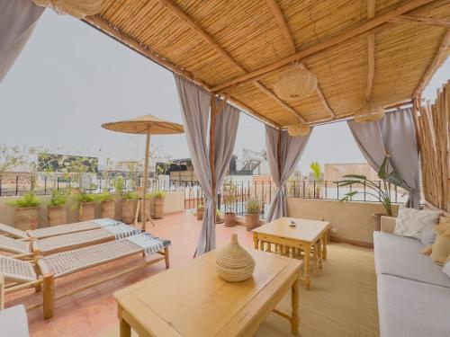 Riad - La Perle d'Orane - Marrakech- Medina-Rooftop, Marrakech (photo 4)