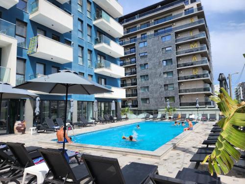 Alezzi Large Luxury Studio N10 Piscina