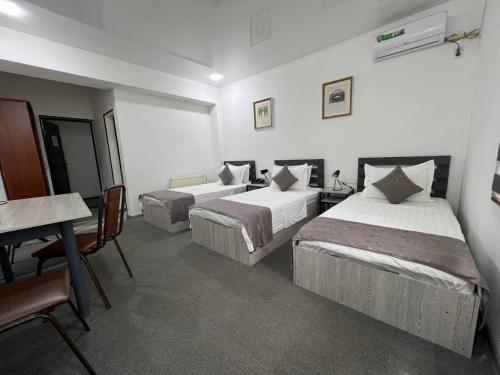Temurkhan Hotel – Toshkent, NY