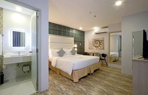Amethyst Boutique Hotel Cebu powered by Cocotel near Fuente Osmena Circle