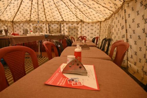 餐廳, 喜馬拉雅徒步營地 (Himalayan Routes Camp) in 沙爾丘