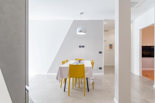 Crocetta, Statiuniti67 by HAPPYHOSTORINO, Turín (fotografie 2)