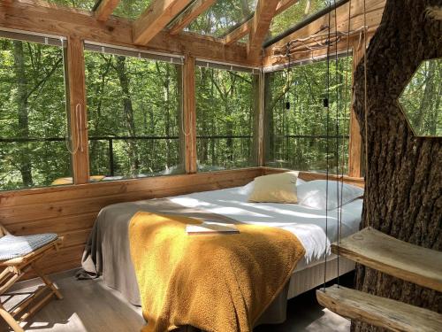 1 queen bed