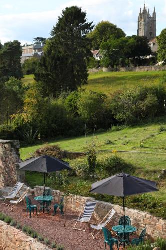 Surrounding environment, Palm House - Luxury Wye Valley Country House 2 Bed Apartment - Dog Friendly in Newland