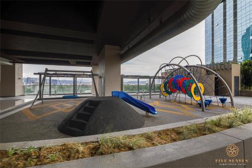 The Manor Residence KLCC by Five Senses - image 14