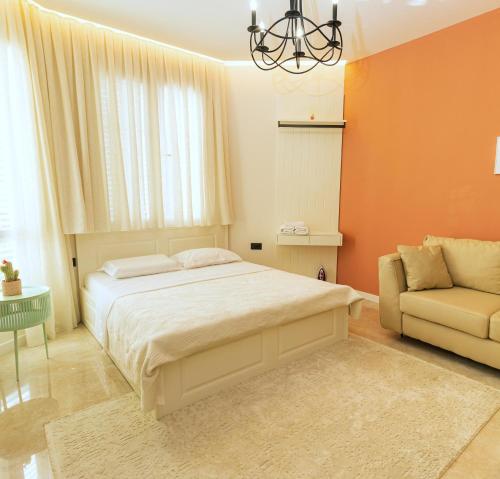 Coral Cane Apartment, Tirana