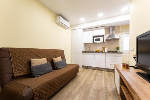 Classic Apartment image 3