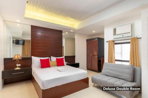 . Yellowbell Hotel