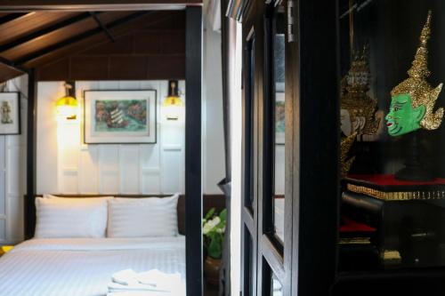 576737412 DE Phanakron Boutique Hotel