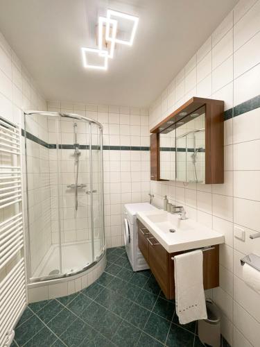 Zuhanyzó, H2 – Gemütlichkeit in Bad Sauerbrunn! (H2 – Gemutlichkeit in Bad Sauerbrunn!) in Bad Sauerbrunn
