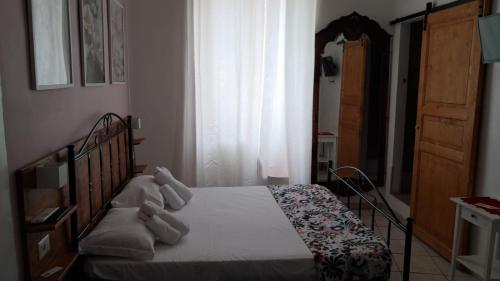 In the Center Guest House - image 5