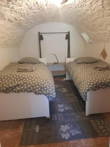 Chambre indépendante au calme chambre d'hôte Signes