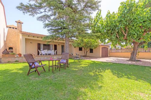 Apart-rent Casa con jardín Pani 0081