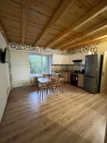 Milikbek Dodikhudo in 霍羅格