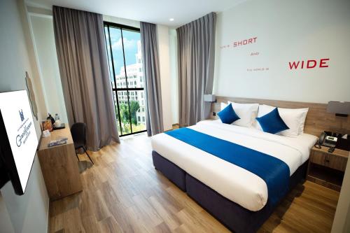 room detail thumbnail 0