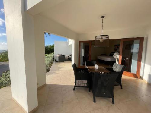 Villa Sunshine in Willibrordus