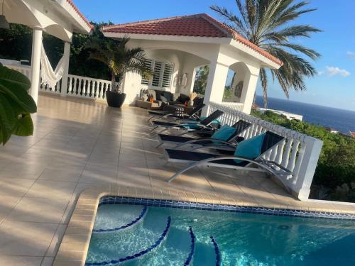 Villa Sunshine in Sint Willibrordus