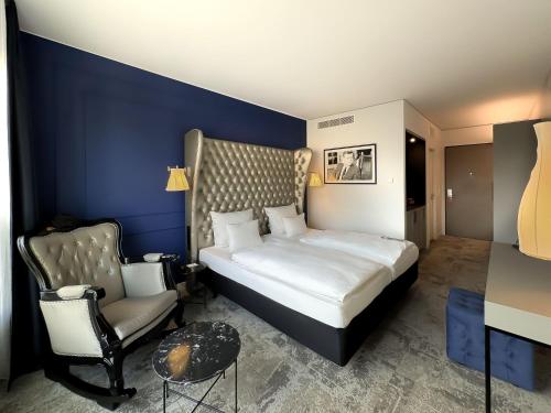 2 twin beds