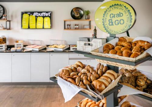 ARCOTEL Donauzentrum - image 8