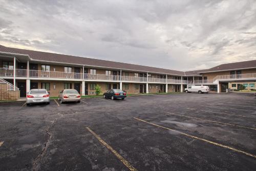 Photo - Motel 6-Windsor, ON
