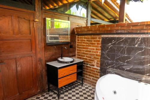 Villa with Private Pool image 4