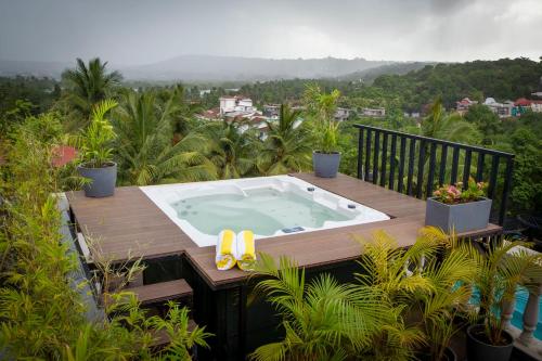 Balcony/terrace, Grand Mercure Goa Candolim - An Accor Hotels in Marra