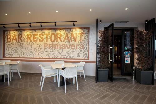 Hotel Primavera - main image