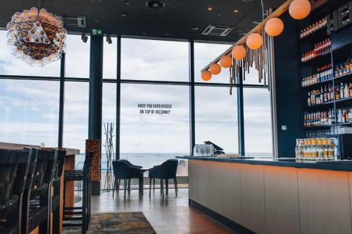 Clarion Hotel Helsinki - image 2