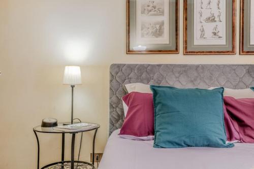 Vatican House Entire Apartment with 2 Bedrooms & 2 Wi-Fi, Roma (foto 5)
