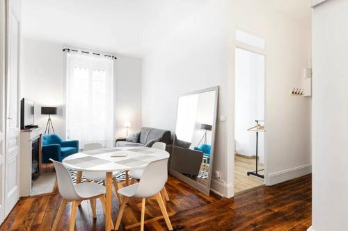 appartement 2 pièces Jean Macé et stationnement, Lyon