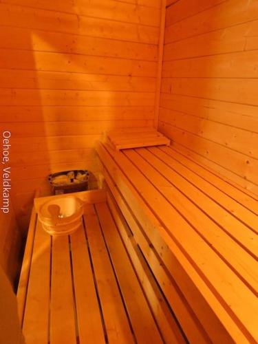 Rust en Natuur in Ons Vrijstaande Fins Chalet in เอพ