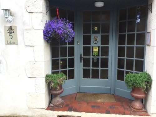 ทางเข้า, Le Logis Alexandra BnB in ลาทริมุย