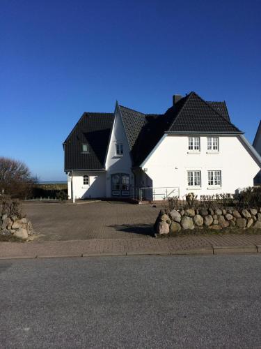 Warfthus, App 5 in Rantum