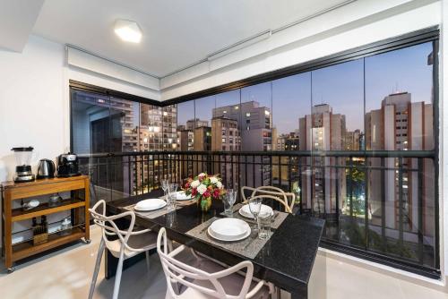 7 Aptos Premium Decorados 2 Qtos Suíte e 1 Qto Vista Panorâmica Varanda Piscina Academia Garagem WiFi Perto do Metrô SP, Сан-Паулу