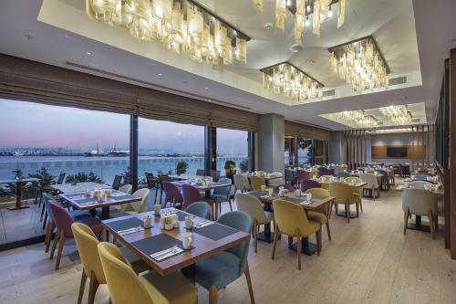 Holiday Inn Istanbul - Tuzla Bay by IHG, Стамбул (фото 8)