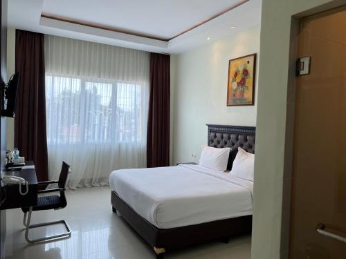 OYO Flagship 90746 Kirei Hotel Room Type - Deluxe Double Room