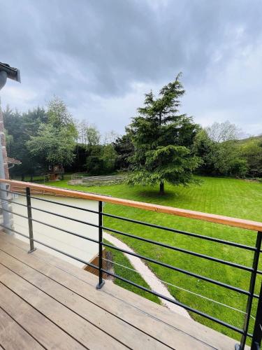 สภาพแวดล้อมโดยรอบ, Chambres d'hôtes Les Vernayes (Chambres d'hotes Les Vernayes) in ทิซี-เล-บูร์ฌ