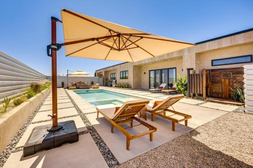 Luxe Yucca Valley Home about 10 Mi to Joshua Tree! in Yucca Valley, USA