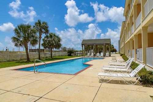 Beach Peace - DIBC 206B in Dauphin Island, USA
