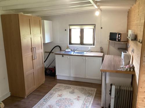 Vigo Retreat cabin 3 in Sevenoaks