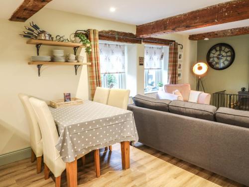 ทัศนียภาพภายนอกโรงแรม, Dale End Farm Cottage in เอลตัน