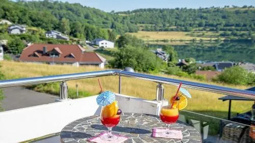 Ferienwohnung Apartment Seehöhe - im Maarberg Resort - in Schalkenmehren am See in Schalkenmehren, Deutschland
