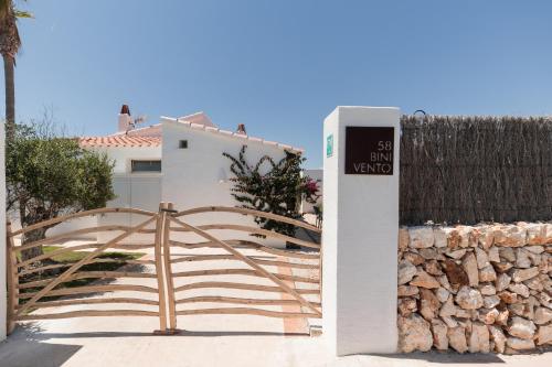 BiniVento- Lovely villa with pool near the beach BiniVento- Lovely villa with pool near the beach